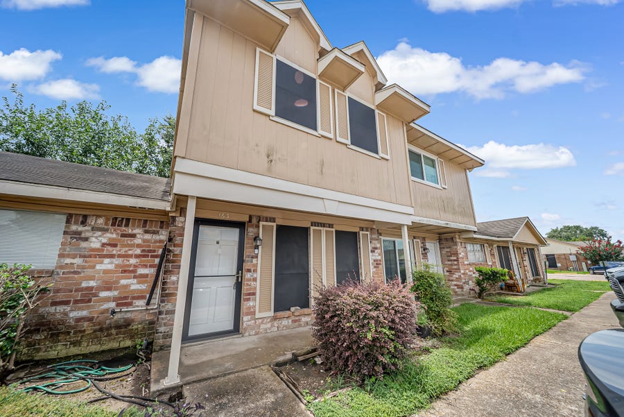Property photo for 3368 Burke Road, #163, Pasadena, TX