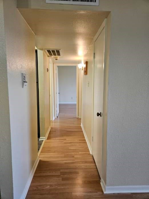 8433 Hearth Drive, #38, Houston, TX 77054 Hall area to the living room/Bedrooms