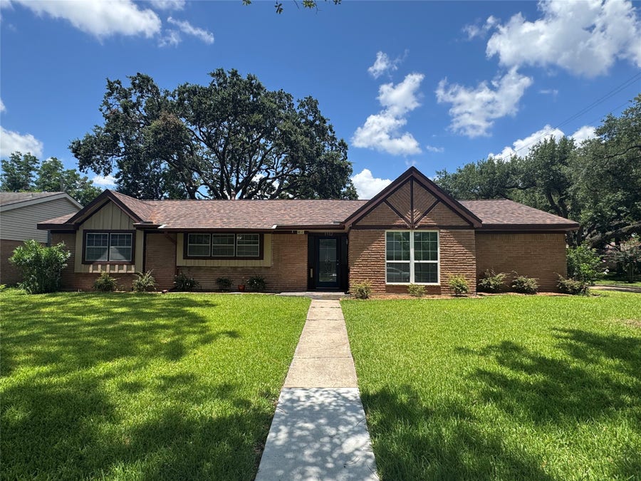 Property photo for 5902 Arboles Drive, Houston, TX