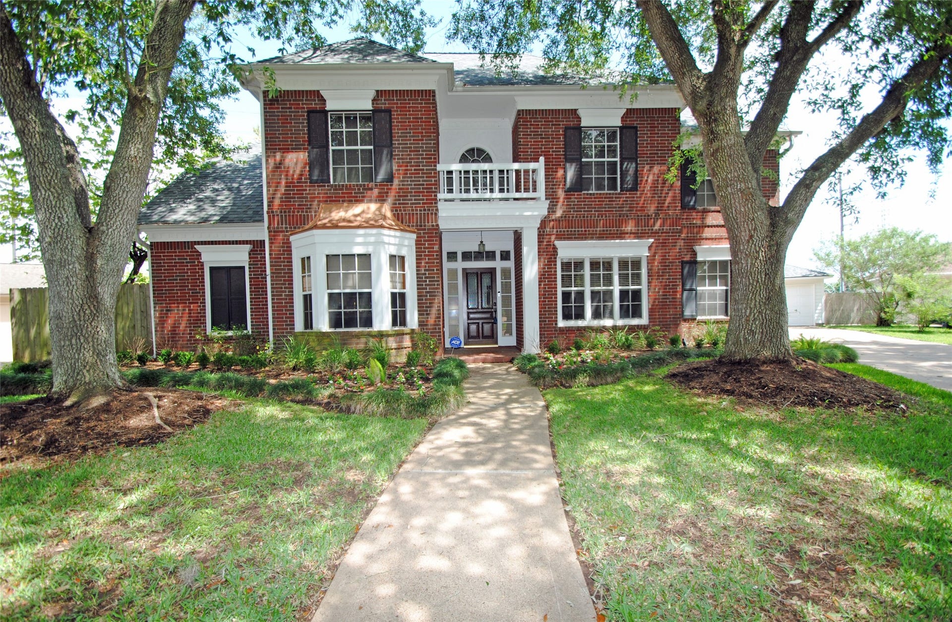 4110 Alice Drive, Sugar Land, TX 77478 4110 Alice Drive, Sugar Land, TX 77478
