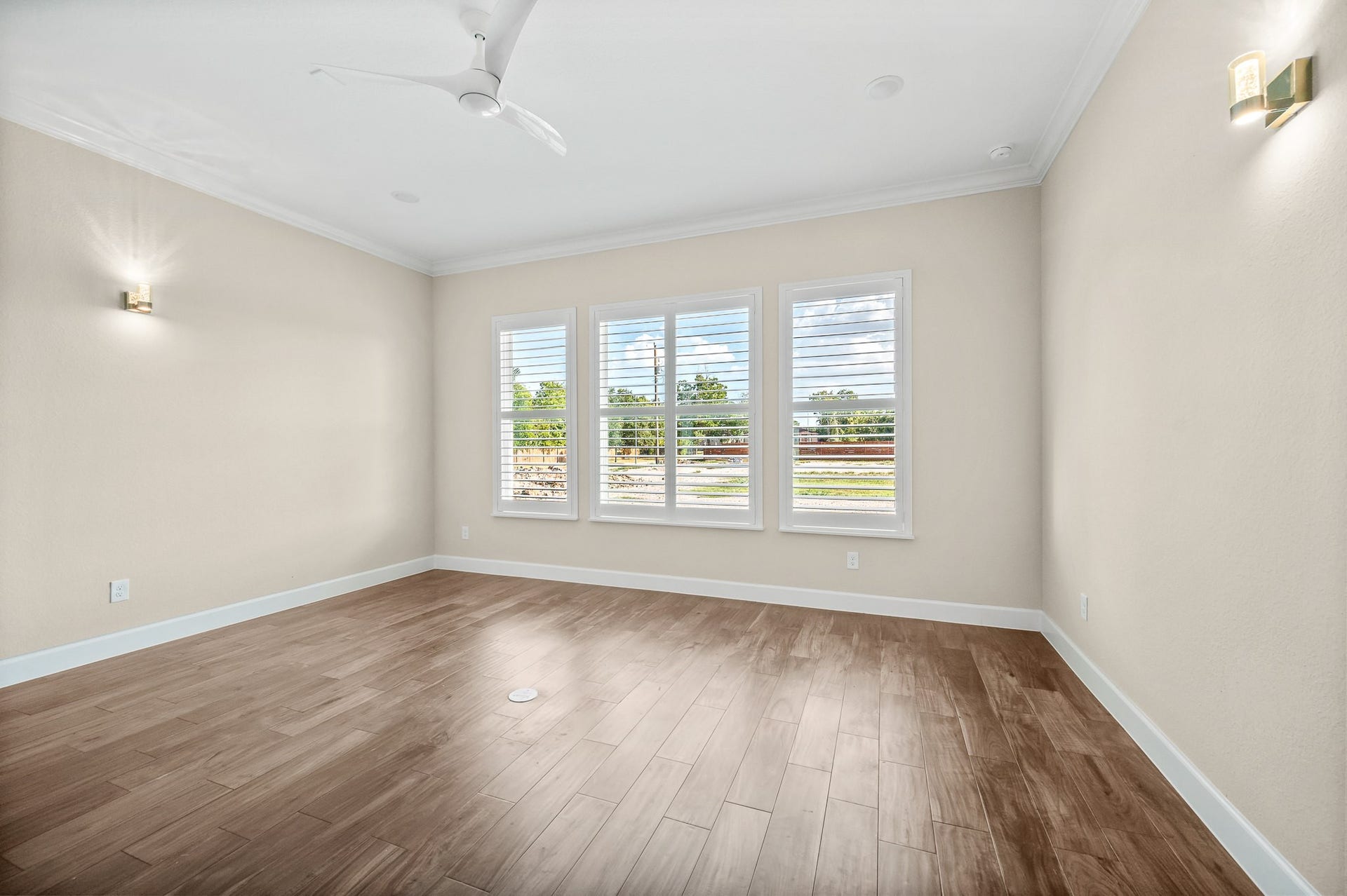 4351 Frontier Drive, Houston, TX 77041