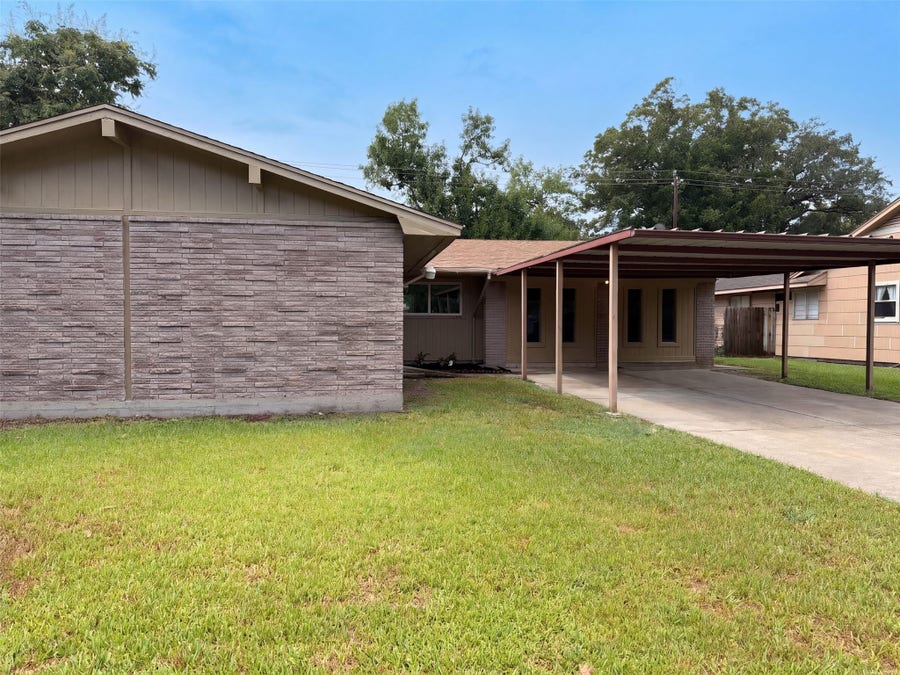 Property photo for 7706 Marinette Drive, Houston, TX