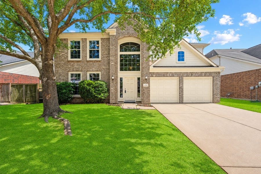 Property photo for 2206 Cambridge Dale Court, Katy, TX