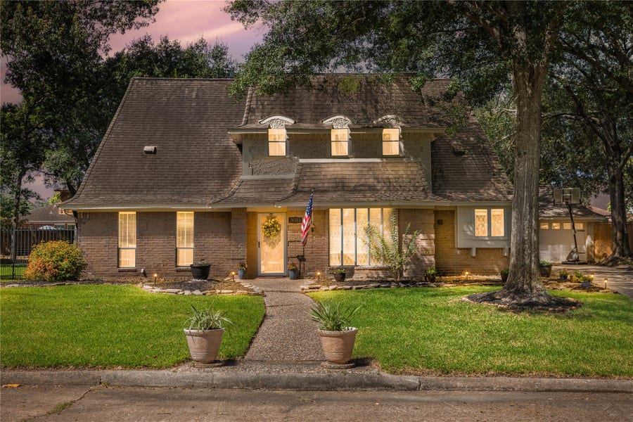 Property photo for 20315 Arrow Cove Drive, Humble, TX