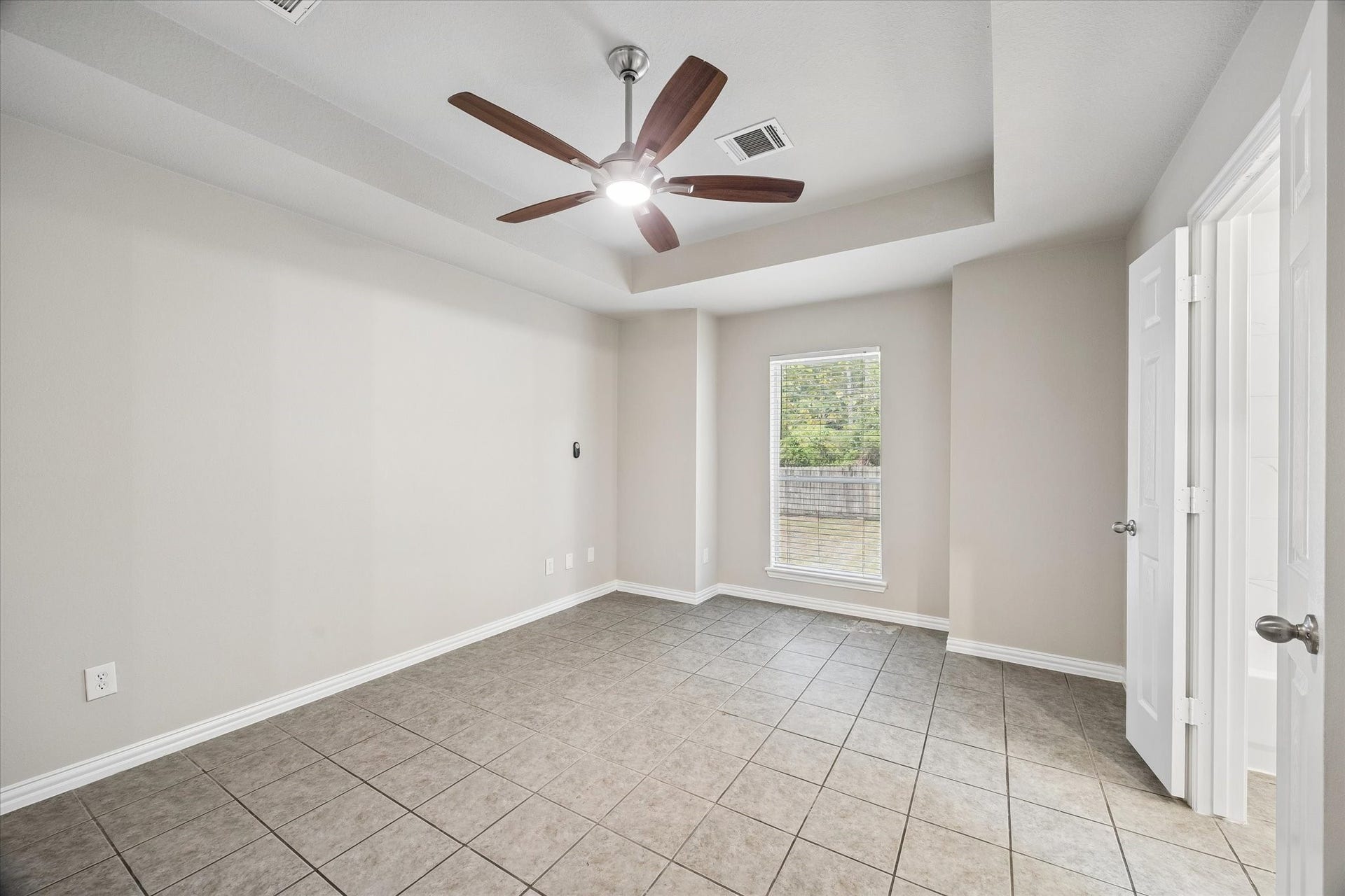 3530 Valerie Lane, Spring, TX 77380 3530 Valerie Lane, Spring, TX 77380