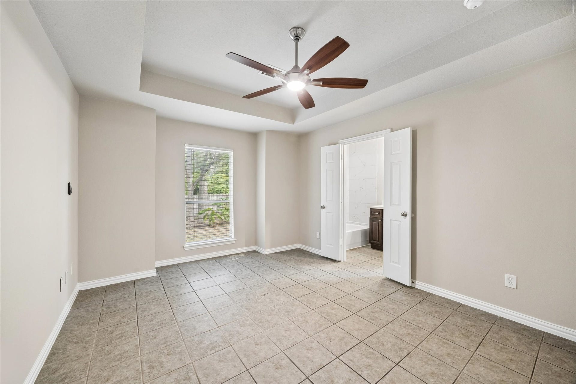 3530 Valerie Lane, Spring, TX 77380 3530 Valerie Lane, Spring, TX 77380