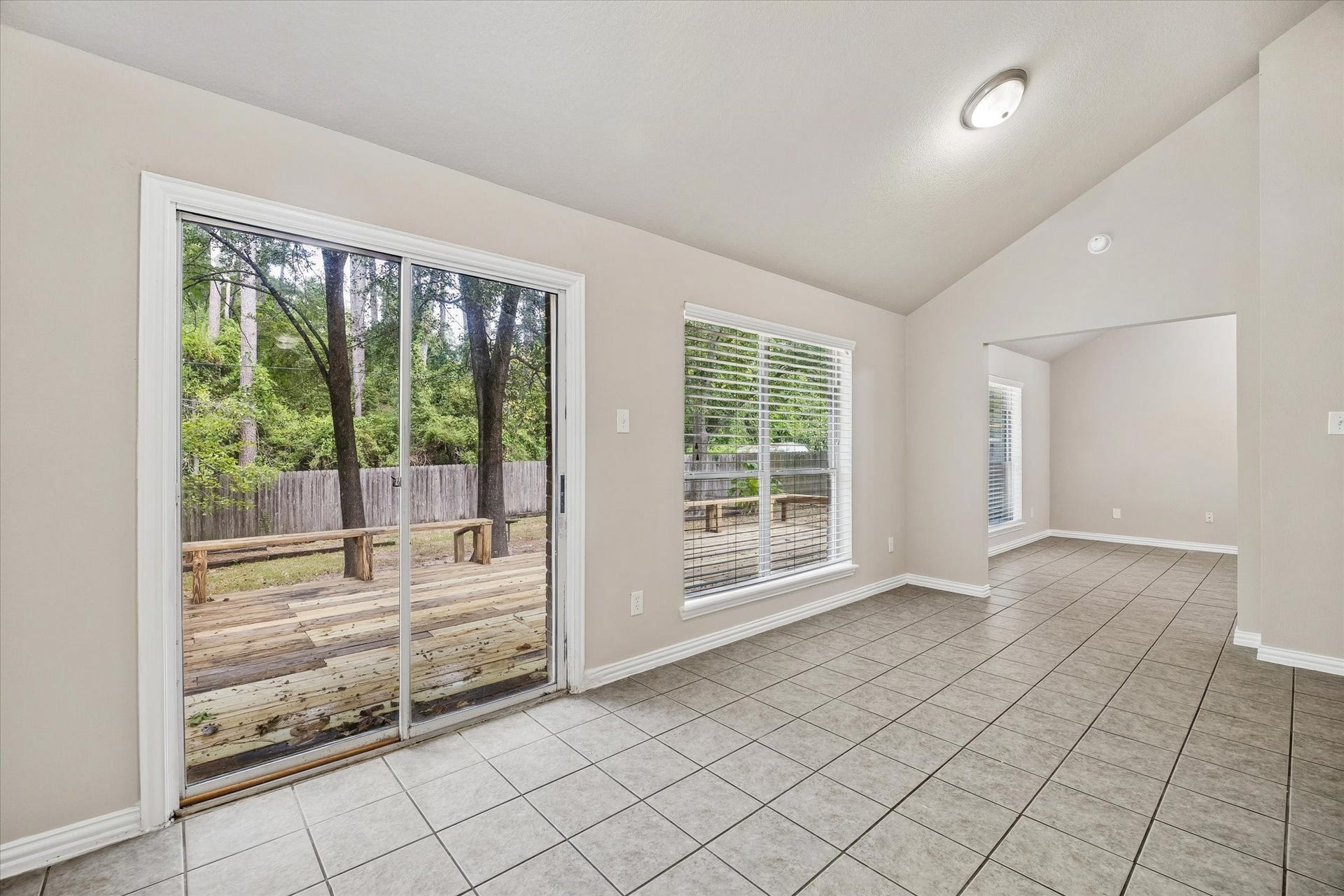 3530 Valerie Lane, Spring, TX 77380 3530 Valerie Lane, Spring, TX 77380