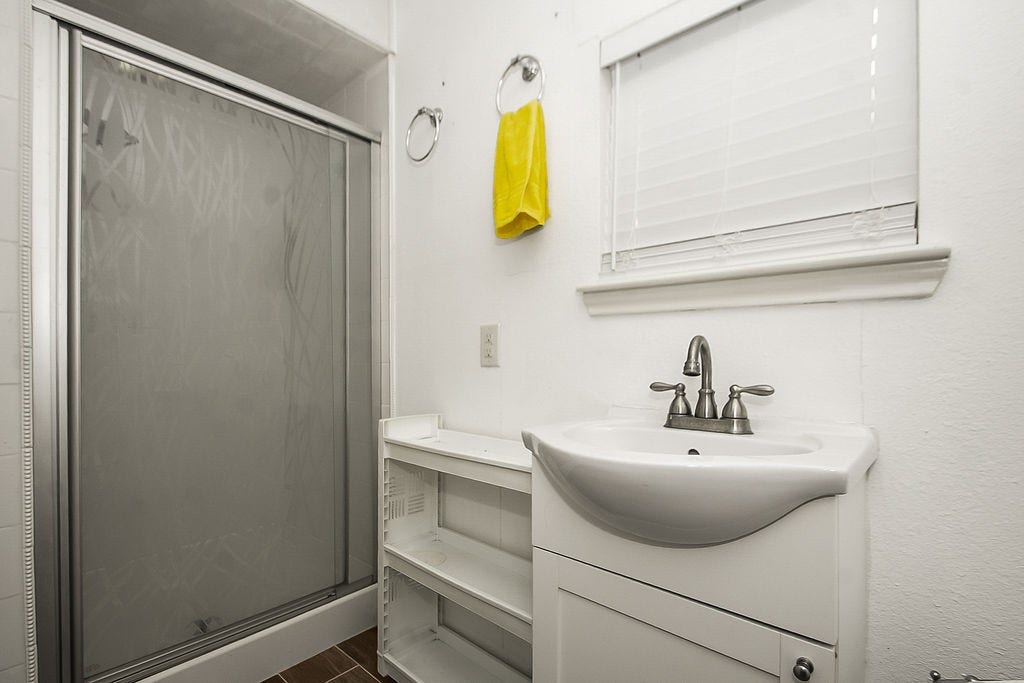 131 5th Street, San Leon, TX 77539 131 5th Street, San Leon, TX 77539