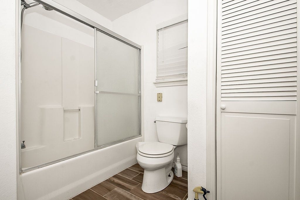 131 5th Street, San Leon, TX 77539 131 5th Street, San Leon, TX 77539