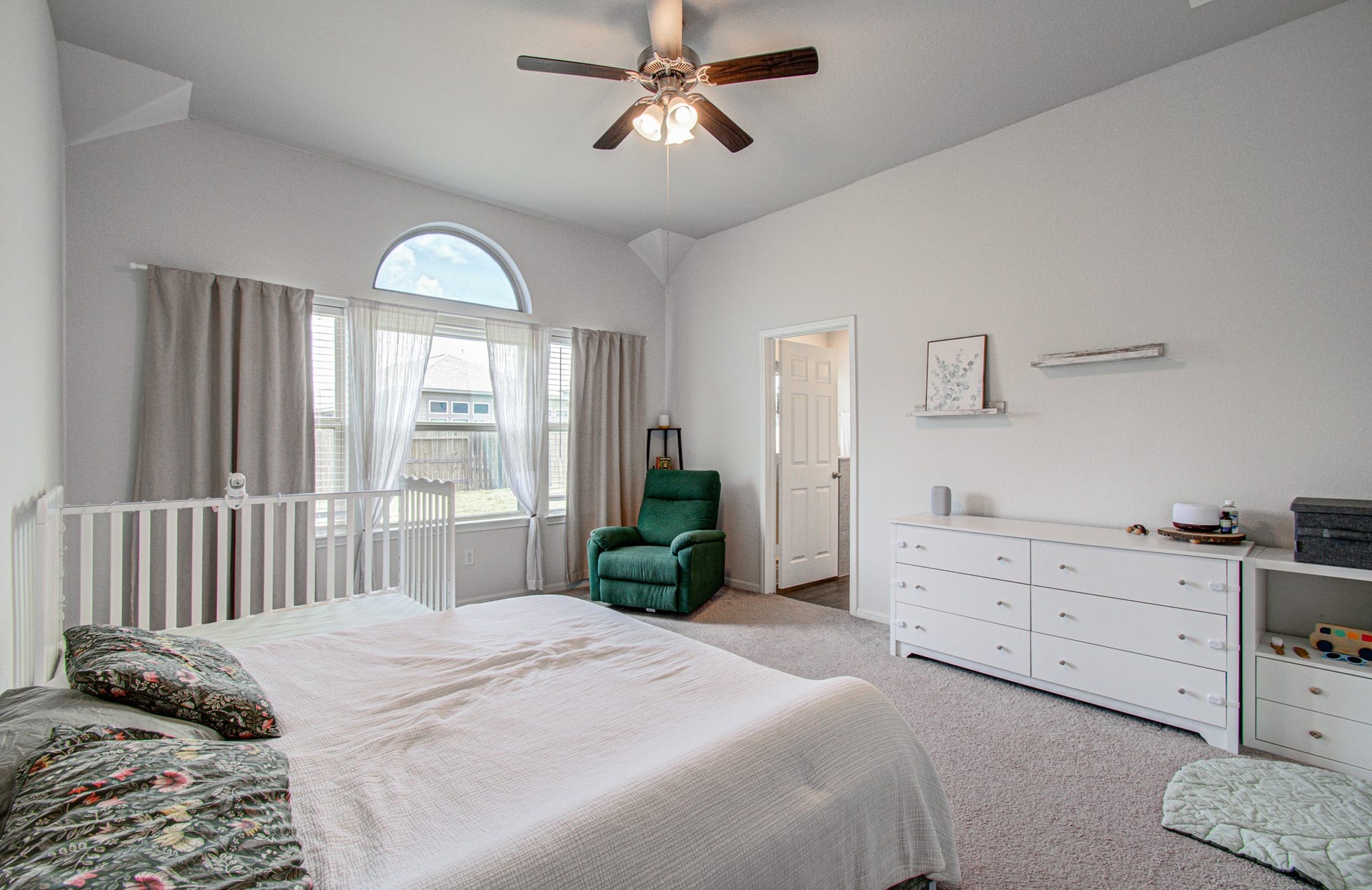 10535 Amador Peak Drive, Rosharon, TX 77583