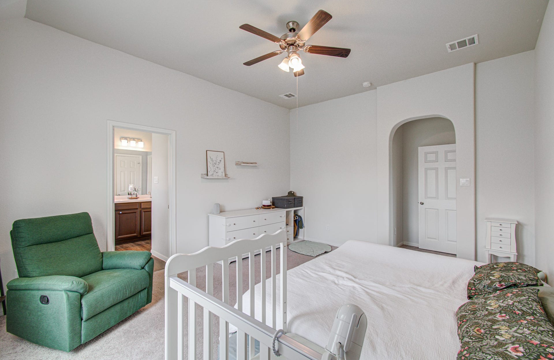 10535 Amador Peak Drive, Rosharon, TX 77583