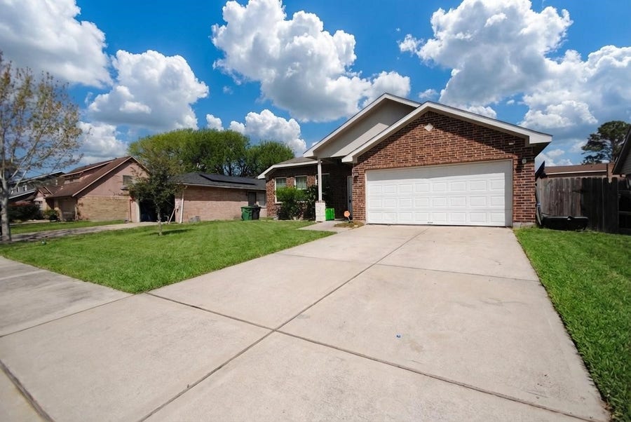Property photo for 7414 Maczali Drive, Houston, TX
