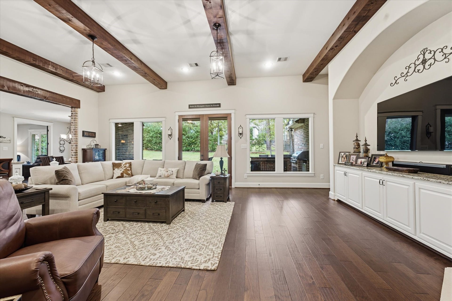 110 Pine Branch Drive, Montgomery, TX 77356 110 Pine Branch Drive, Montgomery, TX 77356