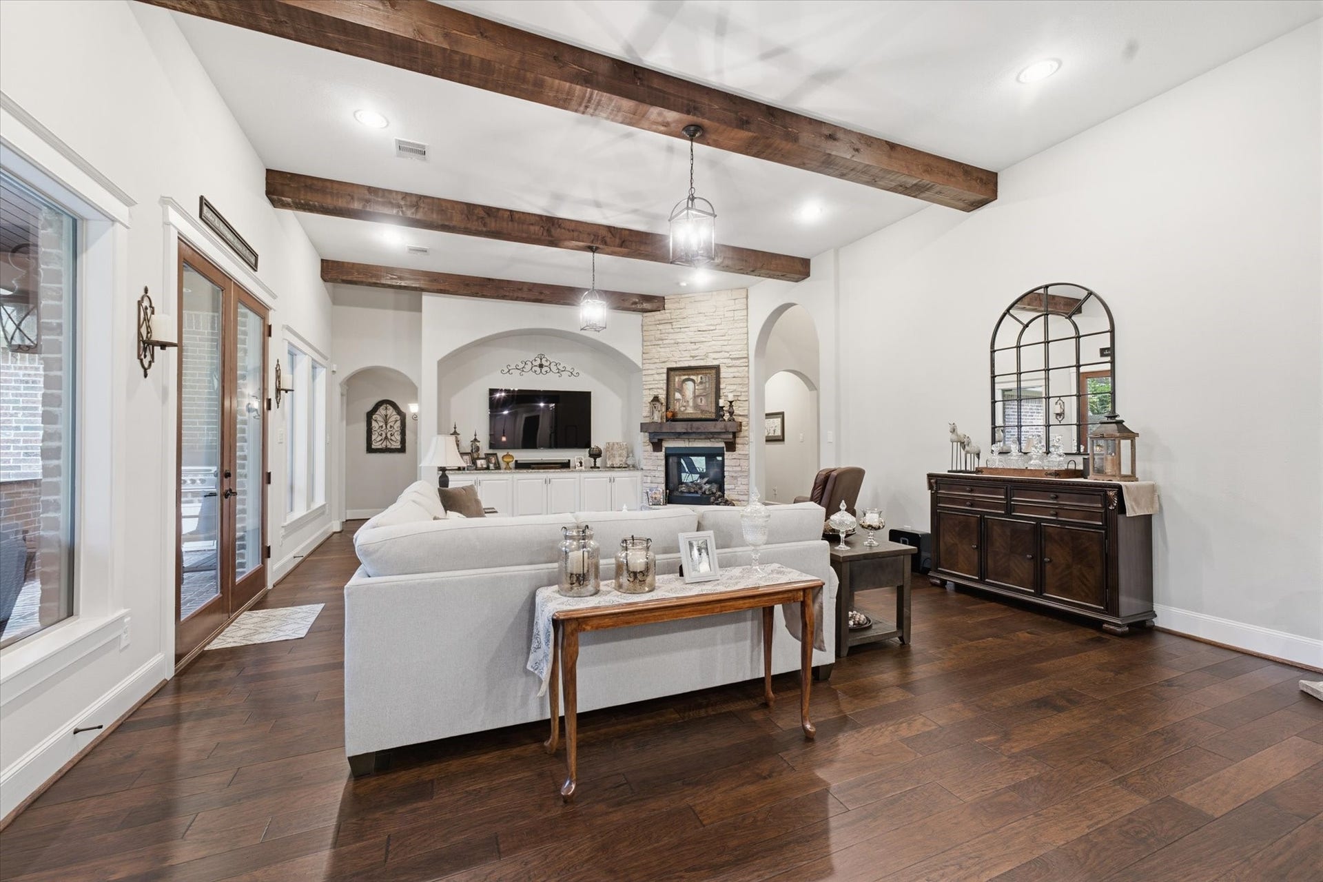 110 Pine Branch Drive, Montgomery, TX 77356 110 Pine Branch Drive, Montgomery, TX 77356