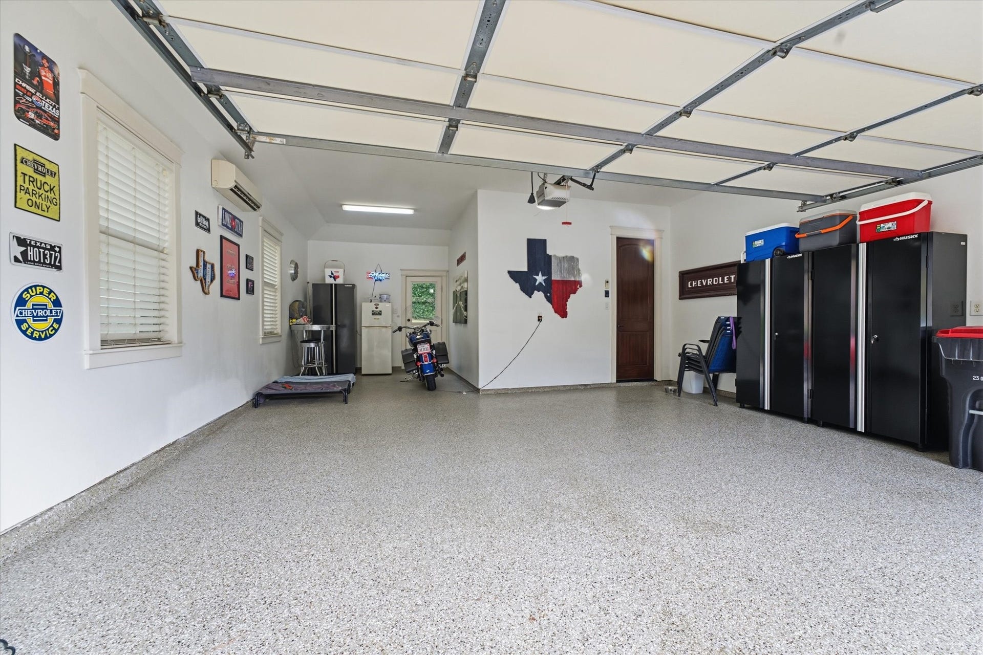 110 Pine Branch Drive, Montgomery, TX 77356 110 Pine Branch Drive, Montgomery, TX 77356
