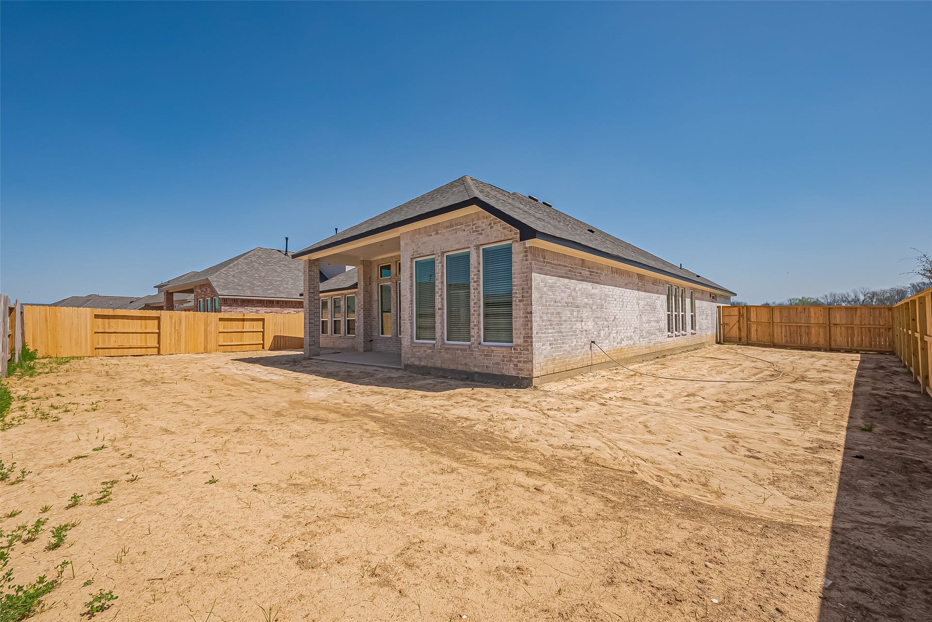 188 Paseo Park Drive, Brookshire, TX 77423