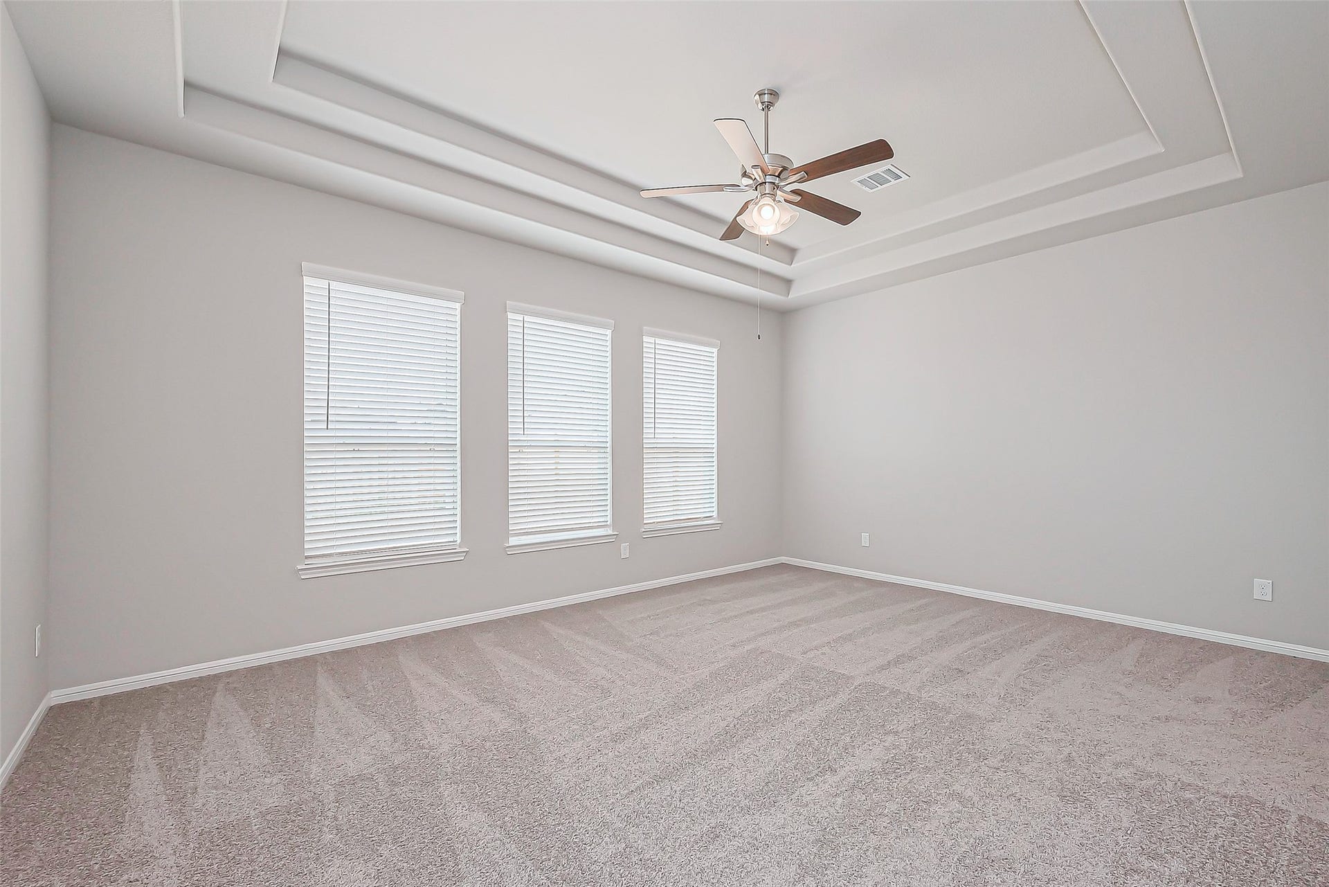 188 Paseo Park Drive, Brookshire, TX 77423