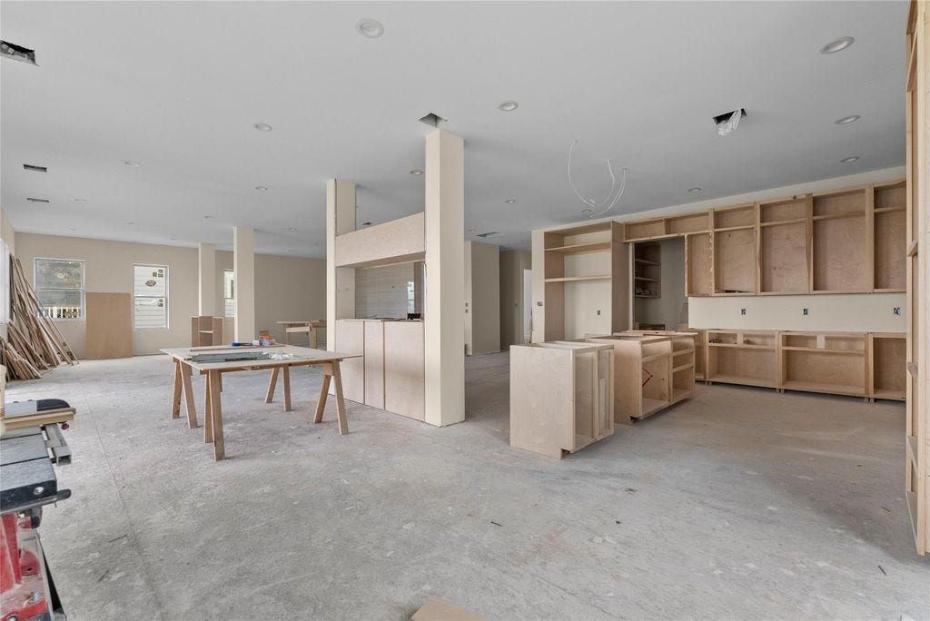9305 Vista Bella, Galveston, TX 77554 Custom Built Kitchen