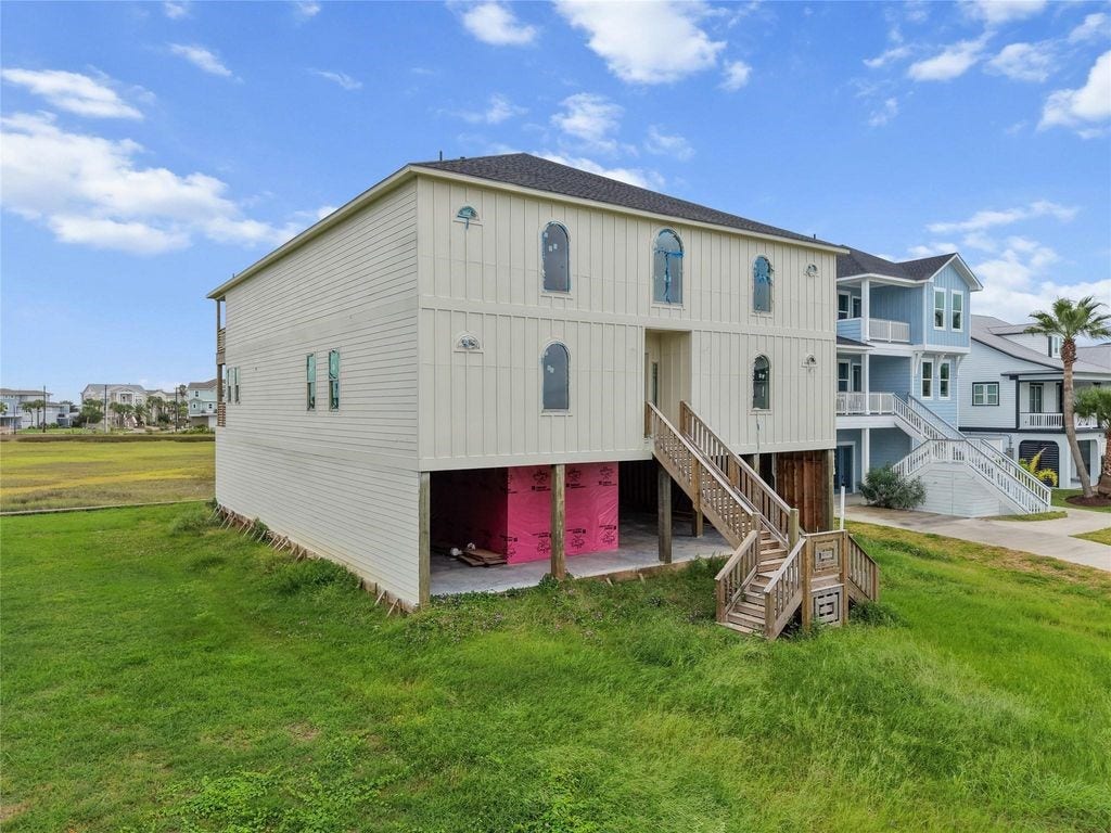 9305 Vista Bella, Galveston, TX 77554 9305 Vista Bella, Galveston, TX 77554