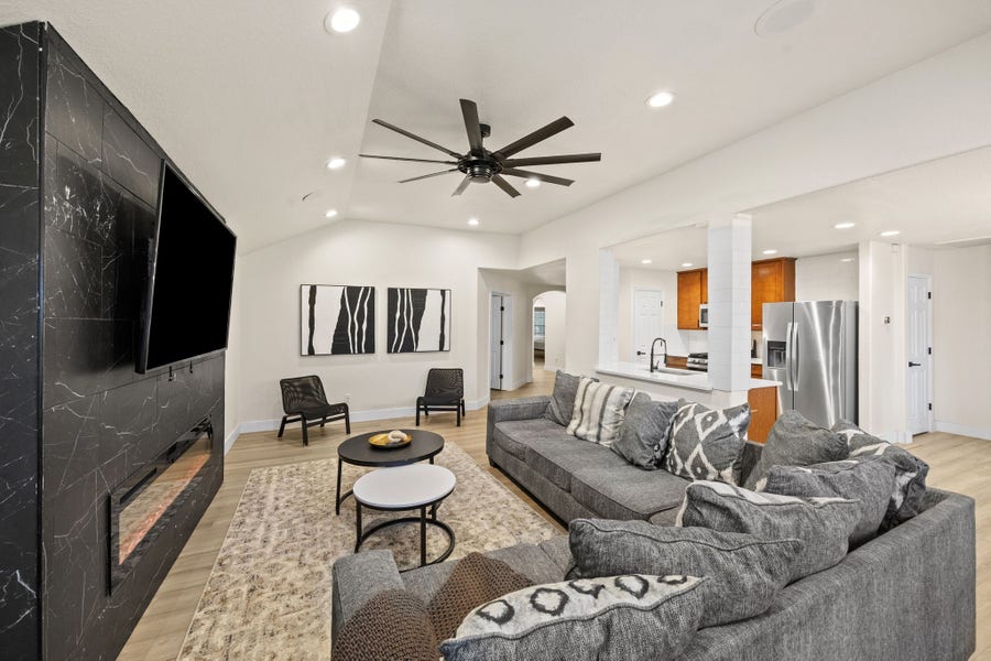 Property photo for 2710 Gaelic Green Street, Houston, TX