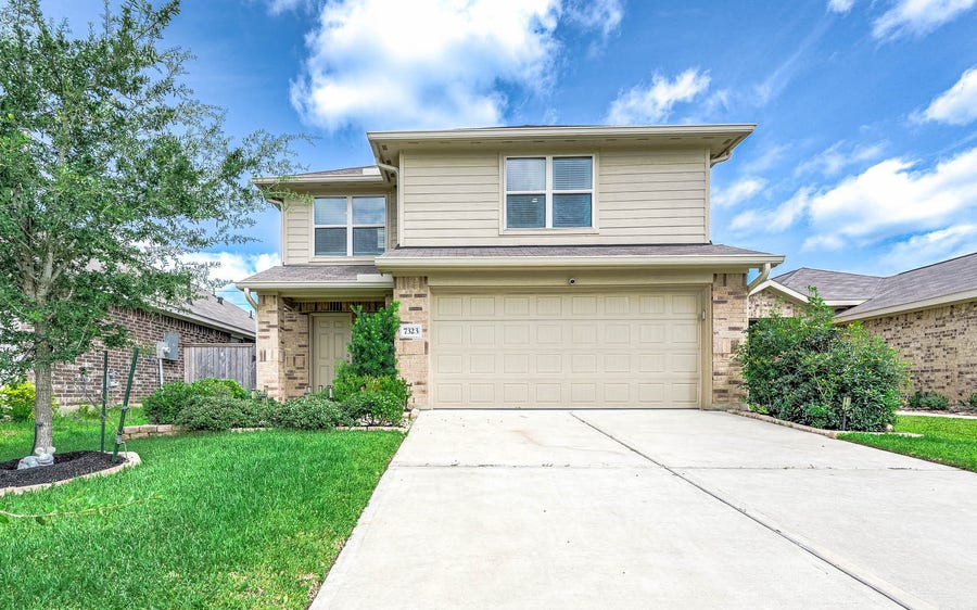Property photo for 7323 Gorrion Drive, Katy, TX