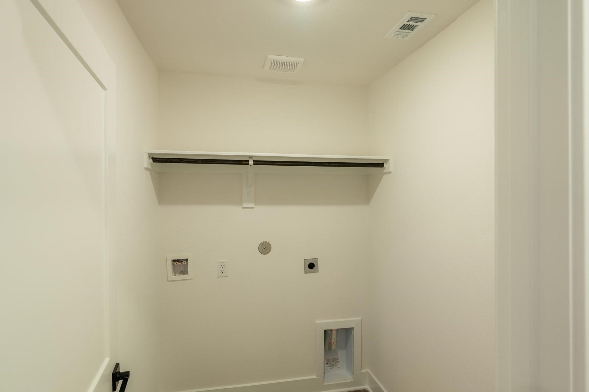 4406 W Bayou Maison Circle, Dickinson, TX 77539 4406 W Bayou Maison Circle, Dickinson, TX 77539