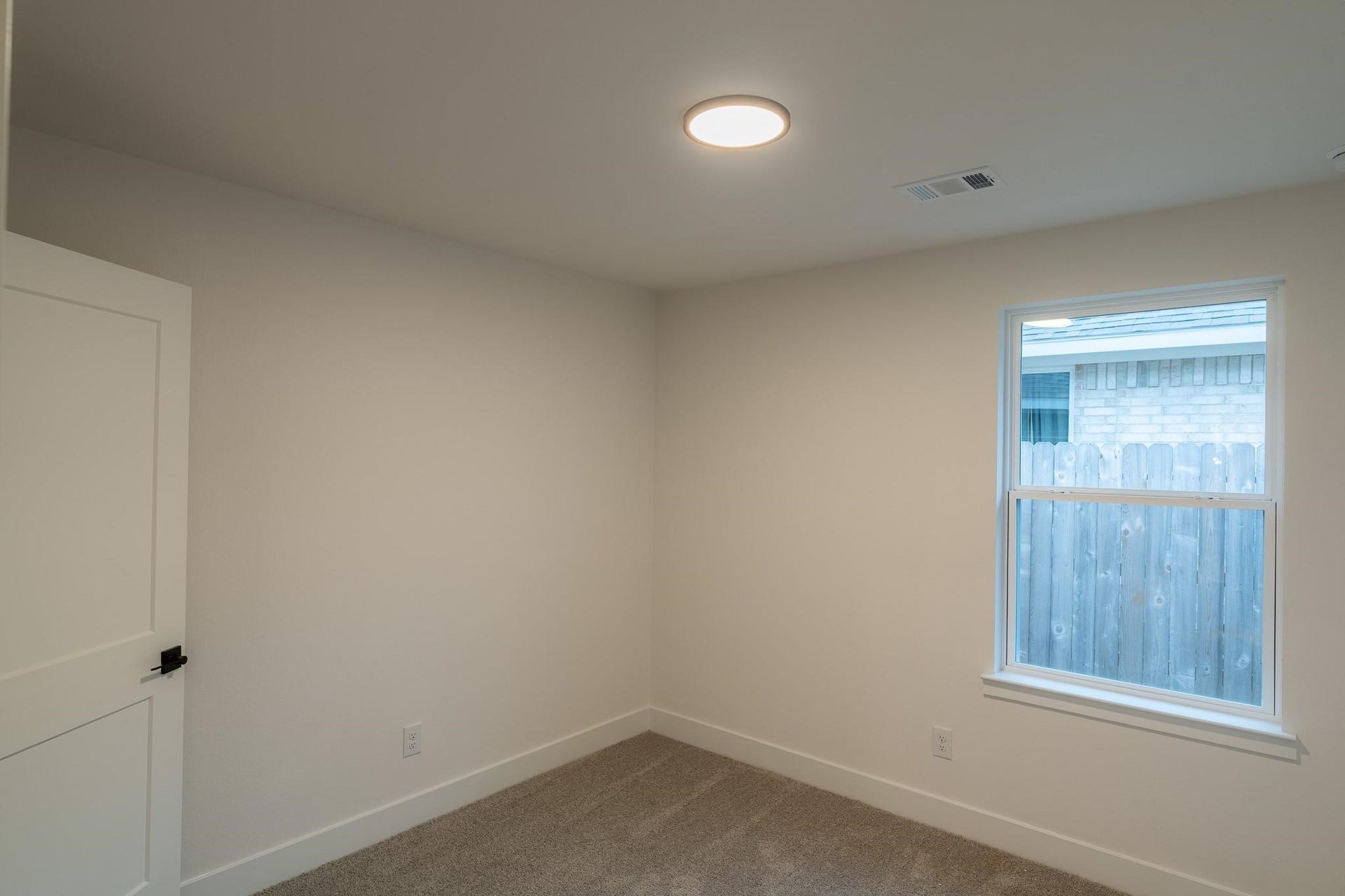 4406 W Bayou Maison Circle, Dickinson, TX 77539 4406 W Bayou Maison Circle, Dickinson, TX 77539
