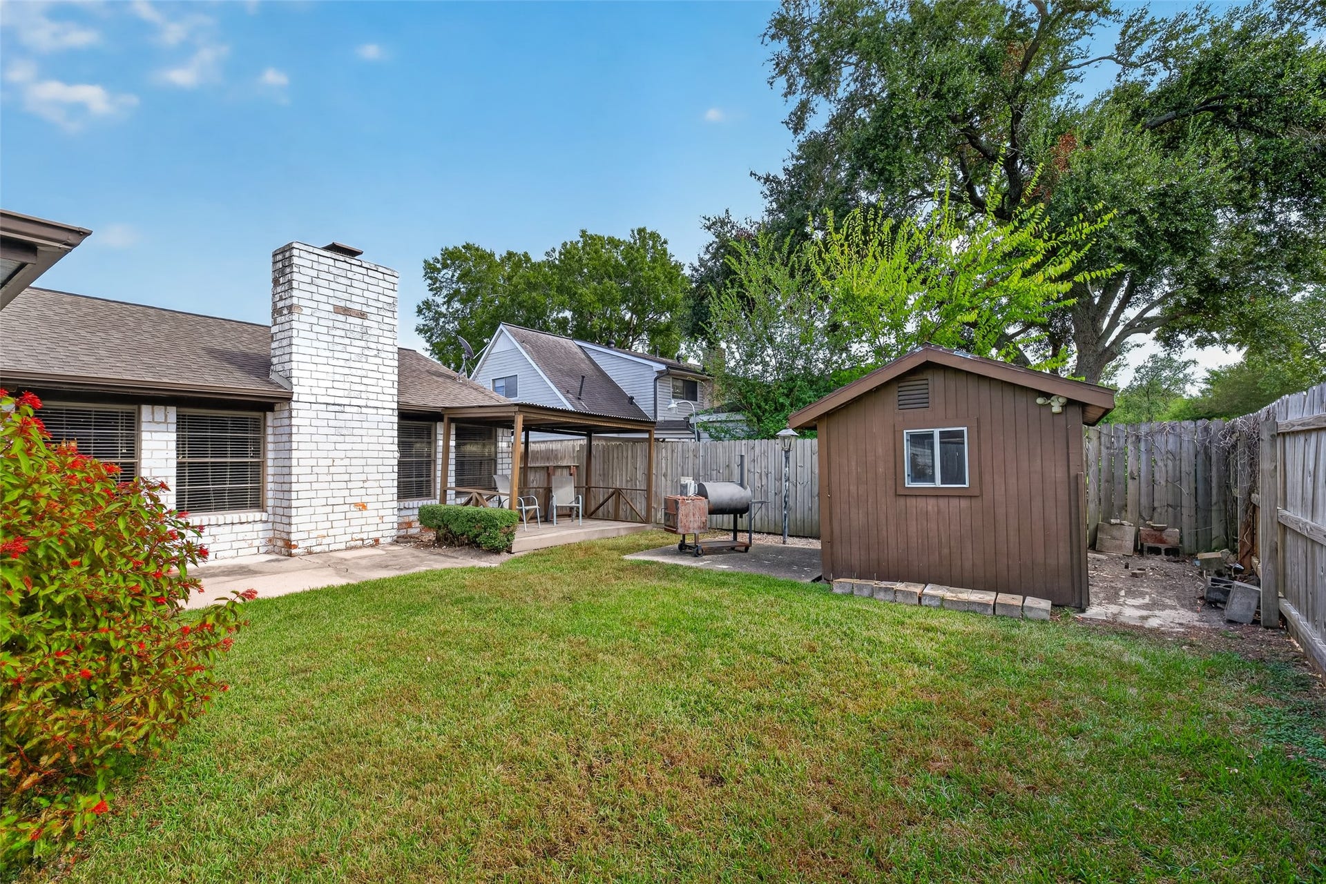 11414 Sagemeadow Lane, Houston, TX 77089 Plenty of room for play structure or trampoline
