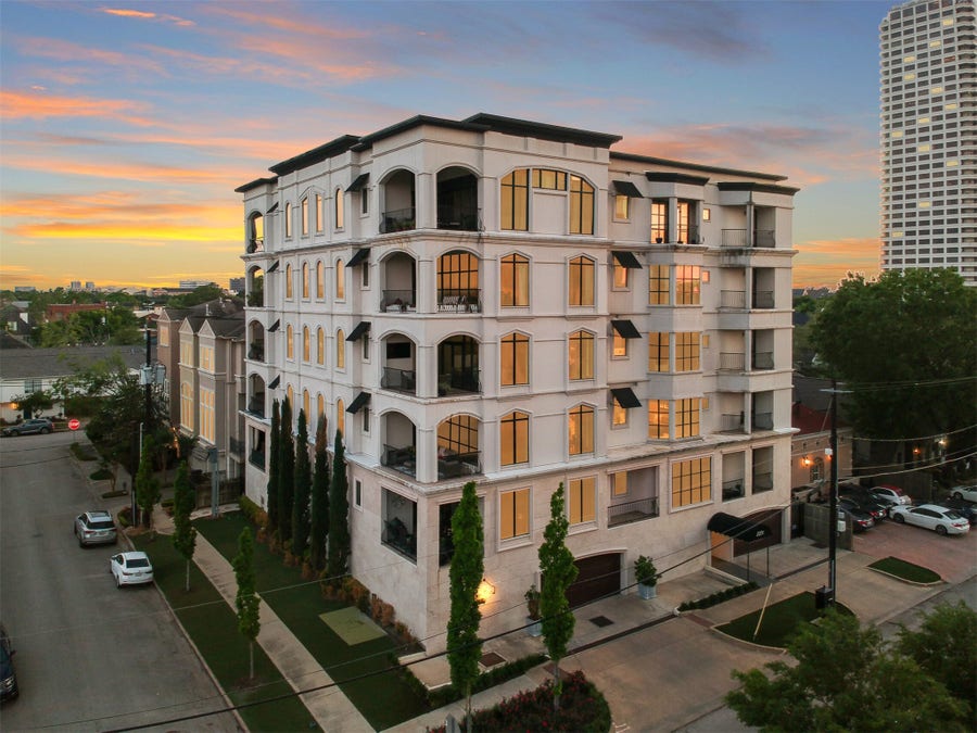 Property photo for 2221 Welch Street, #401, Houston, TX