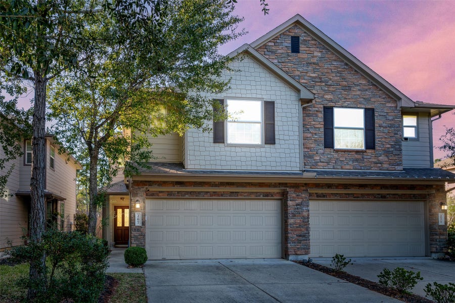 Property photo for 267 Bloomhill Place, Magnolia, TX