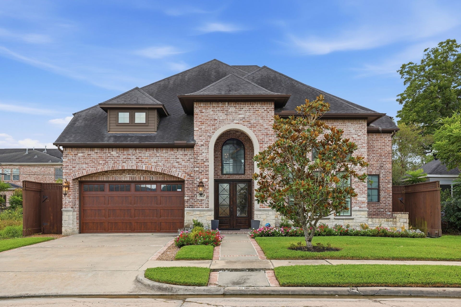 2501 Goldsmith Street, Houston, TX 77030 2501 Goldsmith Street, Houston, TX 77030