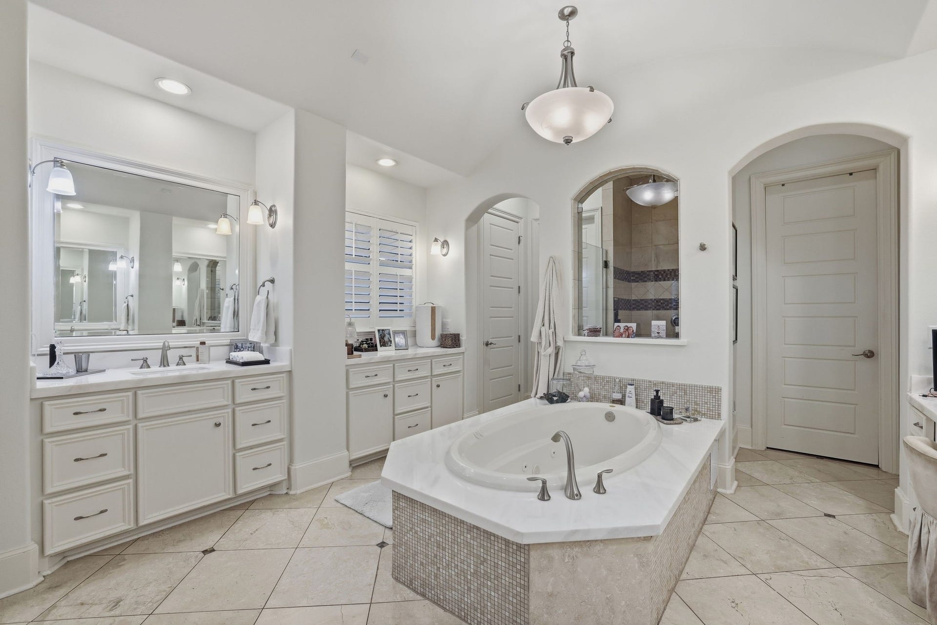 2501 Goldsmith Street, Houston, TX 77030 2501 Goldsmith Street, Houston, TX 77030