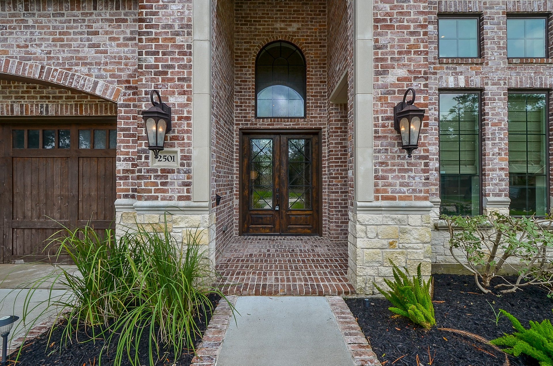 2501 Goldsmith Street, Houston, TX 77030 2501 Goldsmith Street, Houston, TX 77030