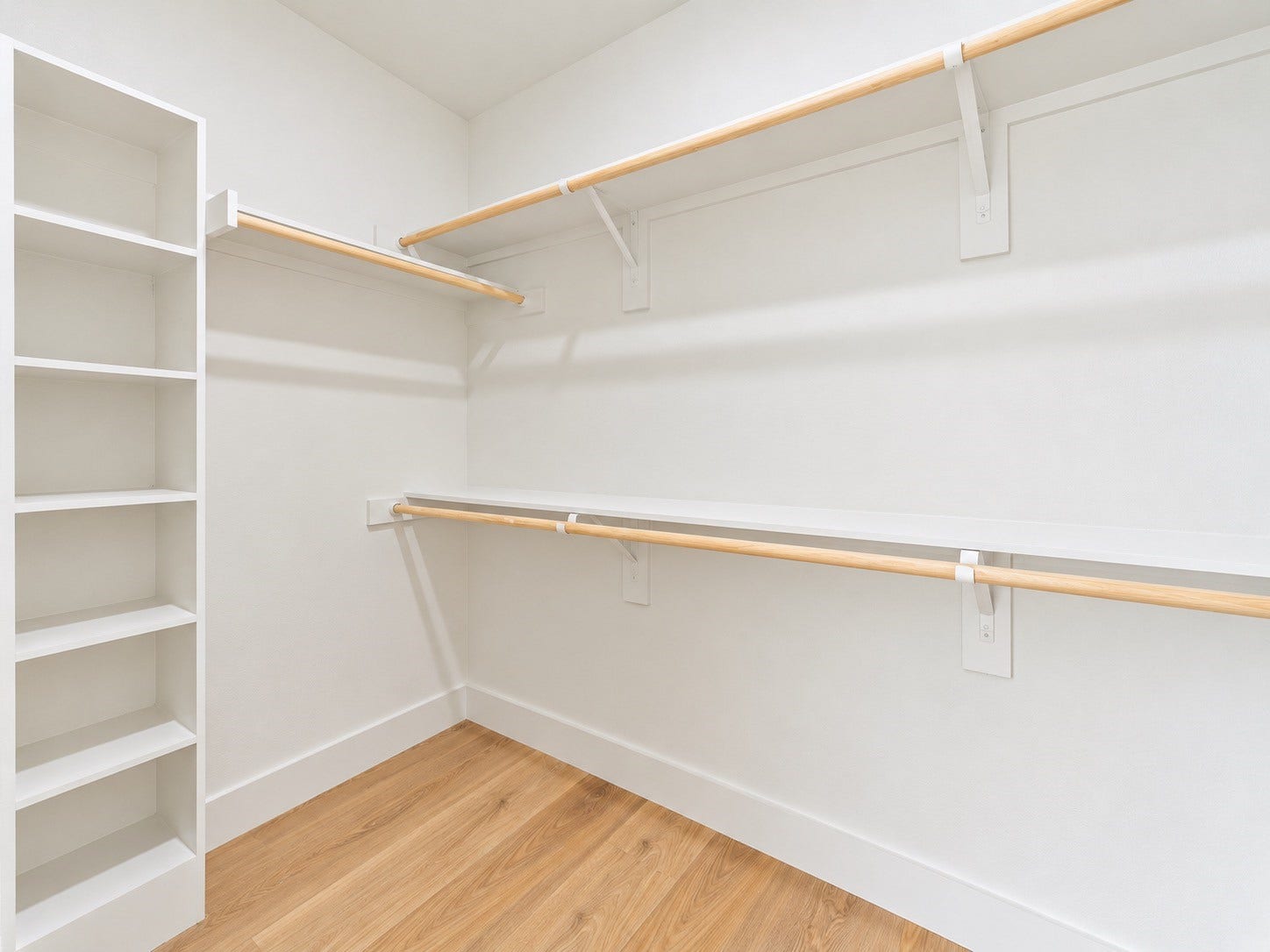 9119 Henrietta Street, #A/B, Houston, TX 77088 First Primary Suite Walk in Closet.