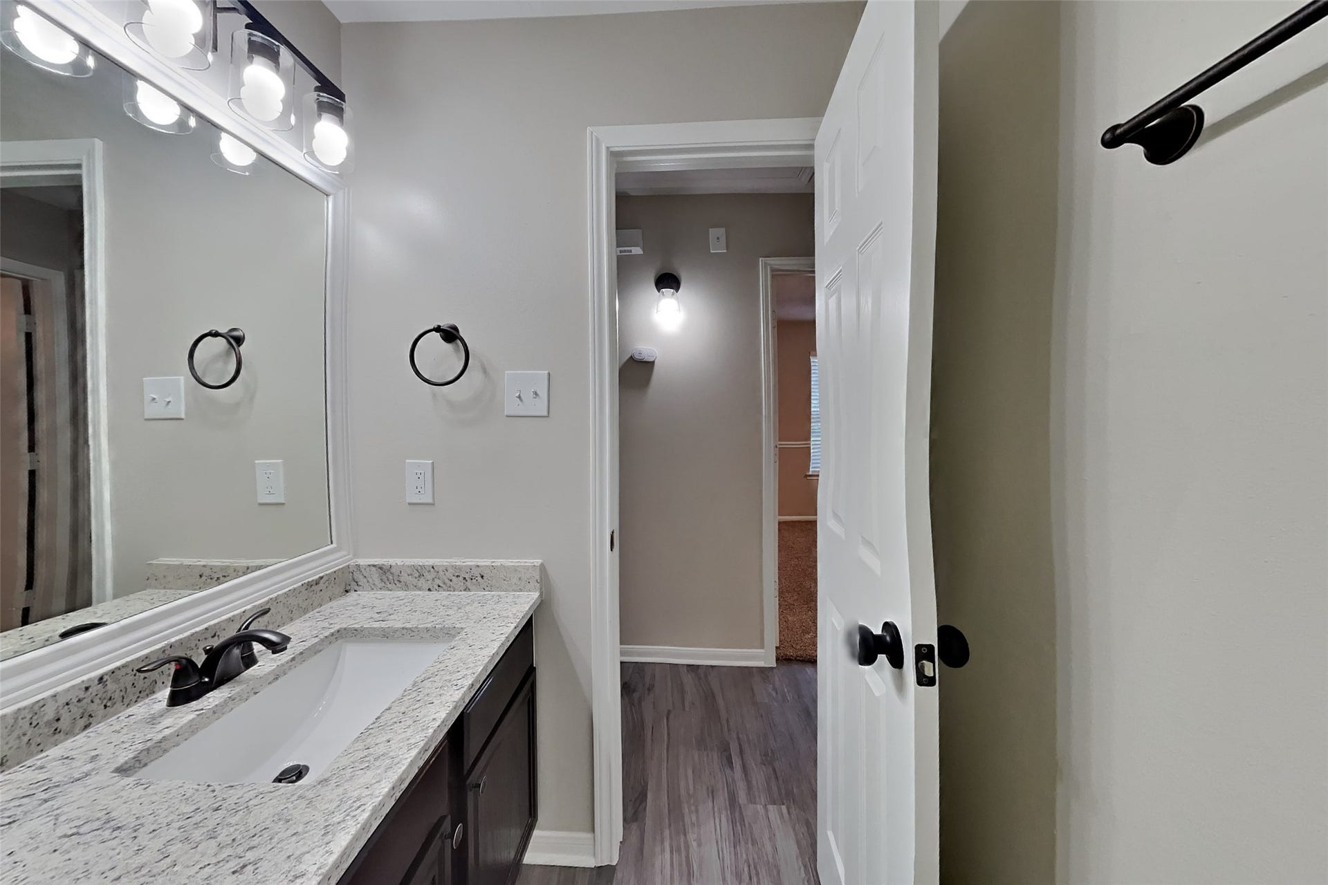 21510 Forest Colony Drive, Porter, TX 77365 21510 Forest Colony Drive, Porter, TX 77365