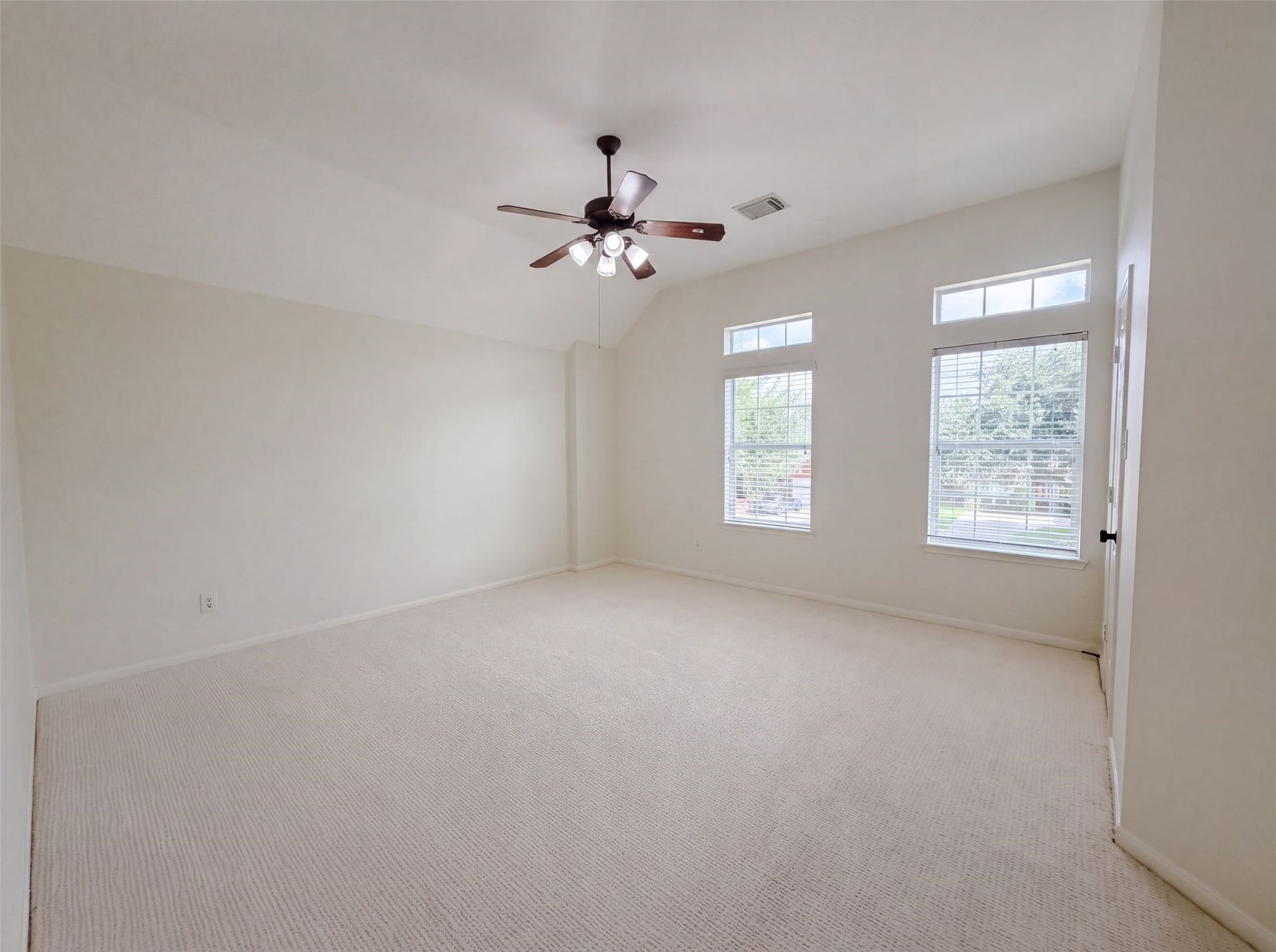 11314 Sailwing Creek Court, Pearland, TX 77584 Staged Photo