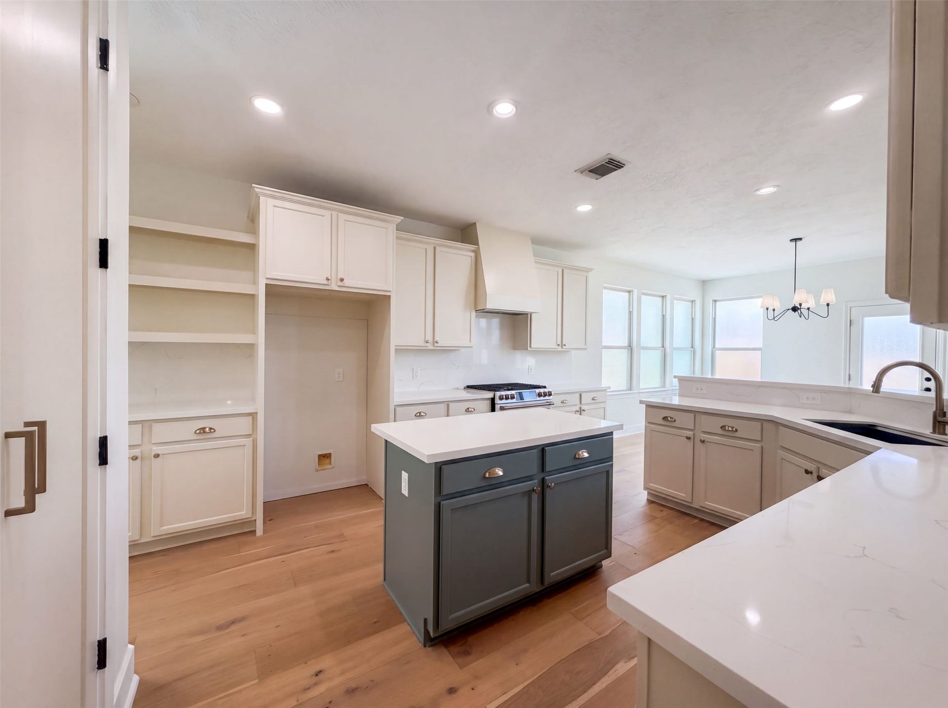 11314 Sailwing Creek Court, Pearland, TX 77584 11314 Sailwing Creek Court, Pearland, TX 77584