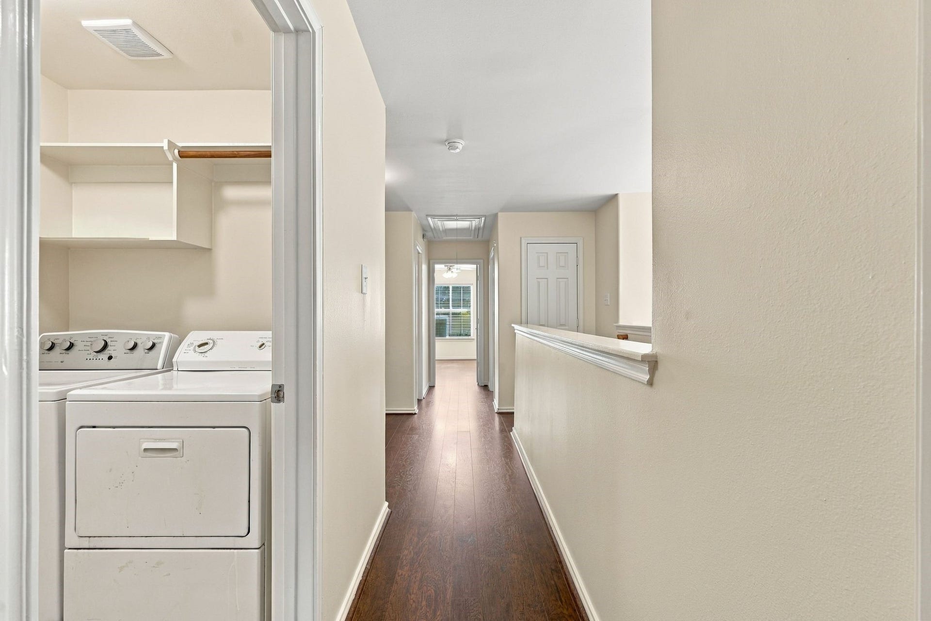 142 N Camellia Grove Circle, The Woodlands, TX 77382 142 N Camellia Grove Circle, The Woodlands, TX 77382