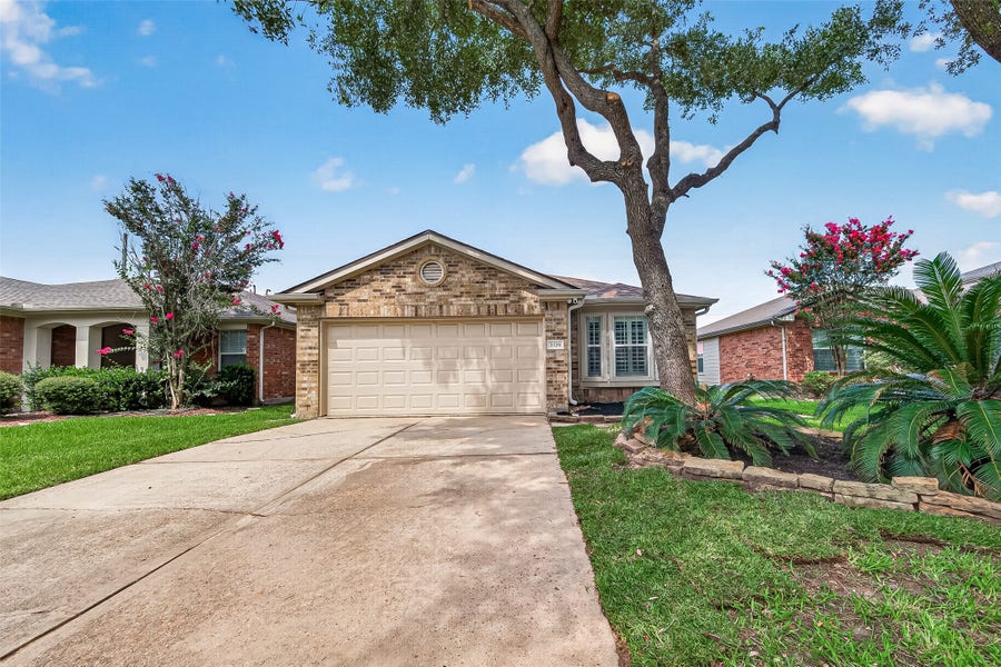 Property photo for 20211 Cypresswood Glen, Spring, TX