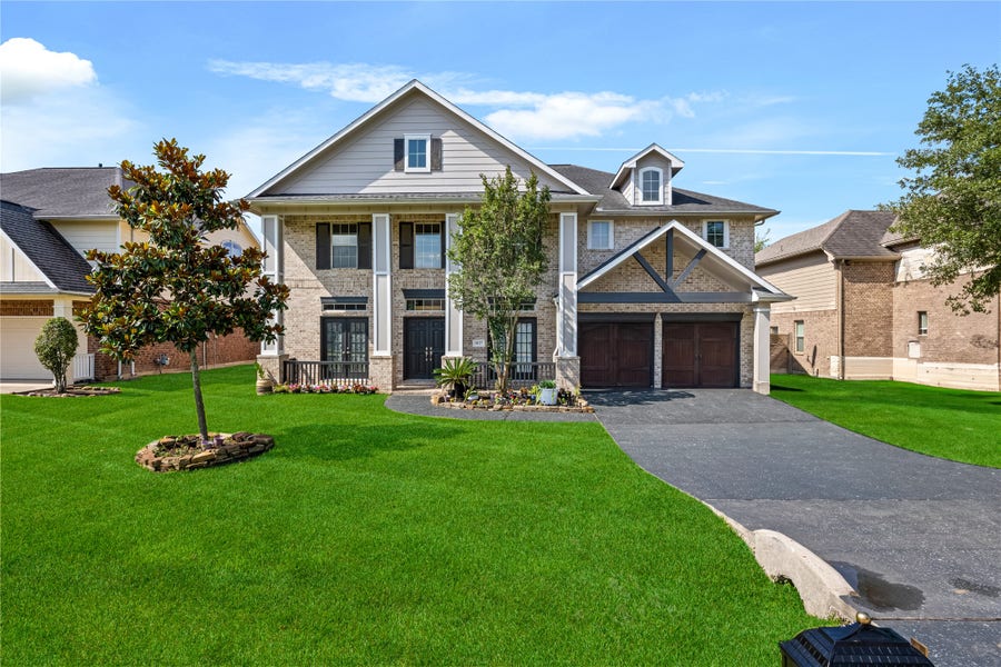 Property photo for 8127 Edenwood Drive, Spring, TX