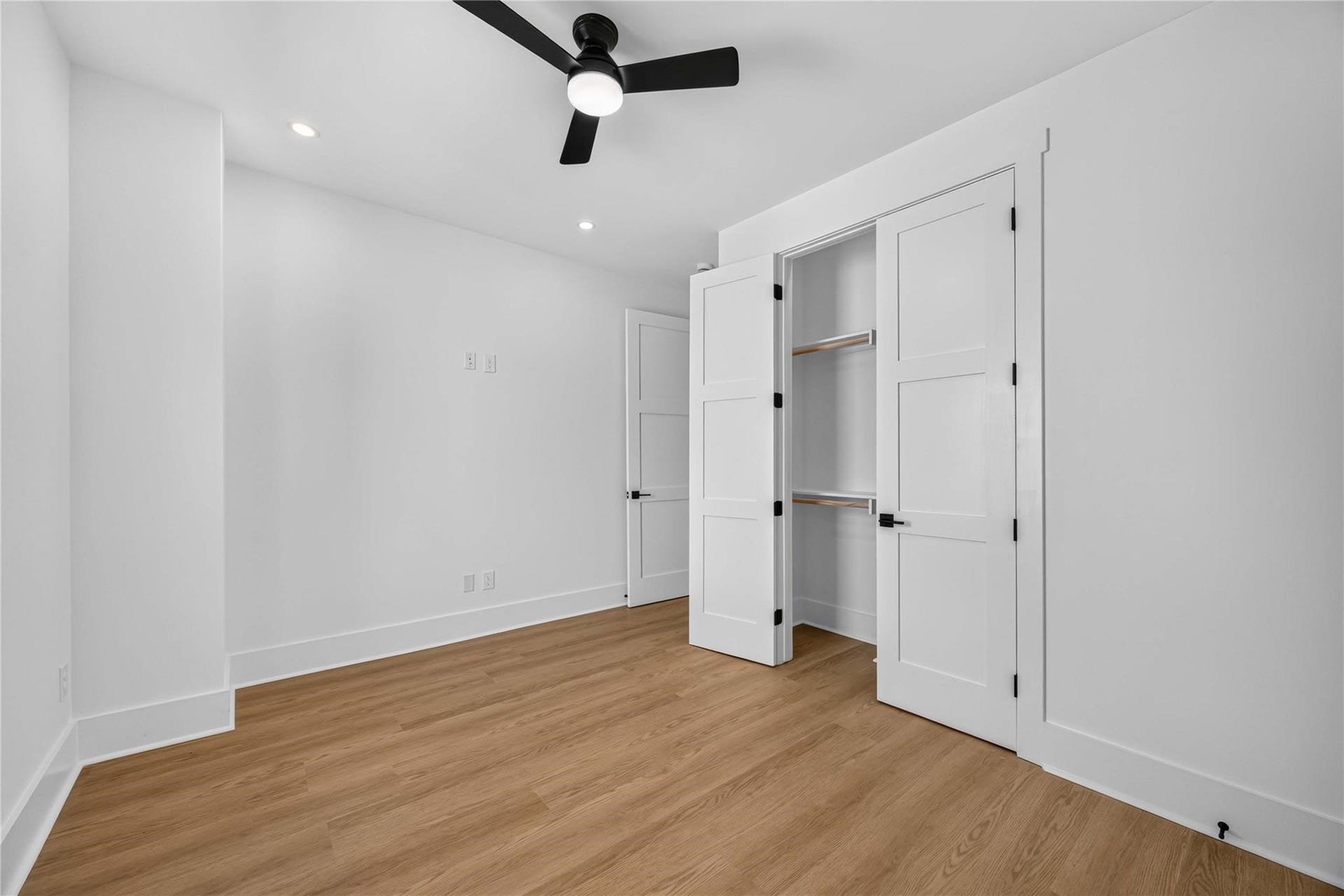7817 Sandy Street, #B, Houston, TX 77028 7817 Sandy Street, #B, Houston, TX 77028