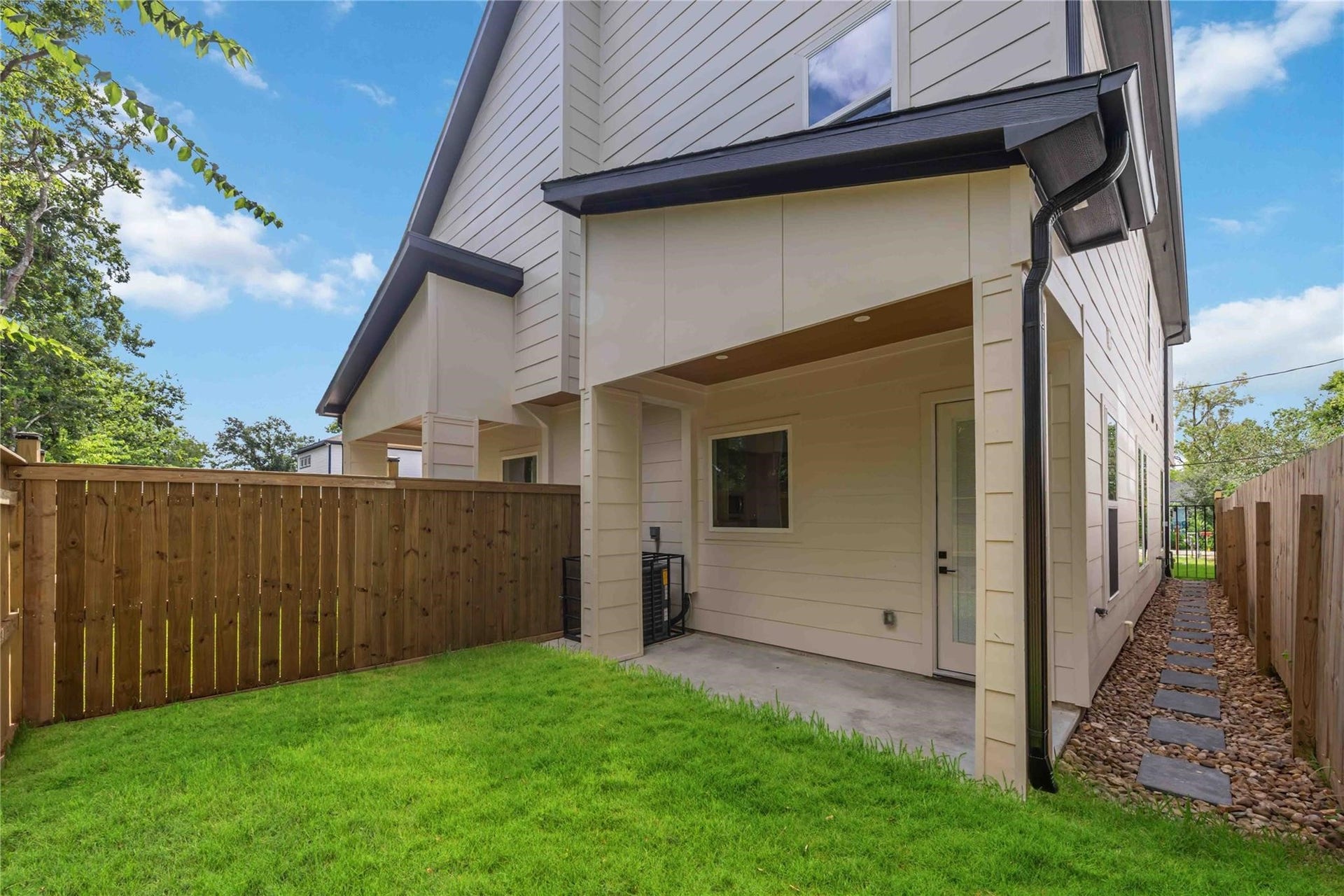 7817 Sandy Street, #B, Houston, TX 77028 7817 Sandy Street, #B, Houston, TX 77028