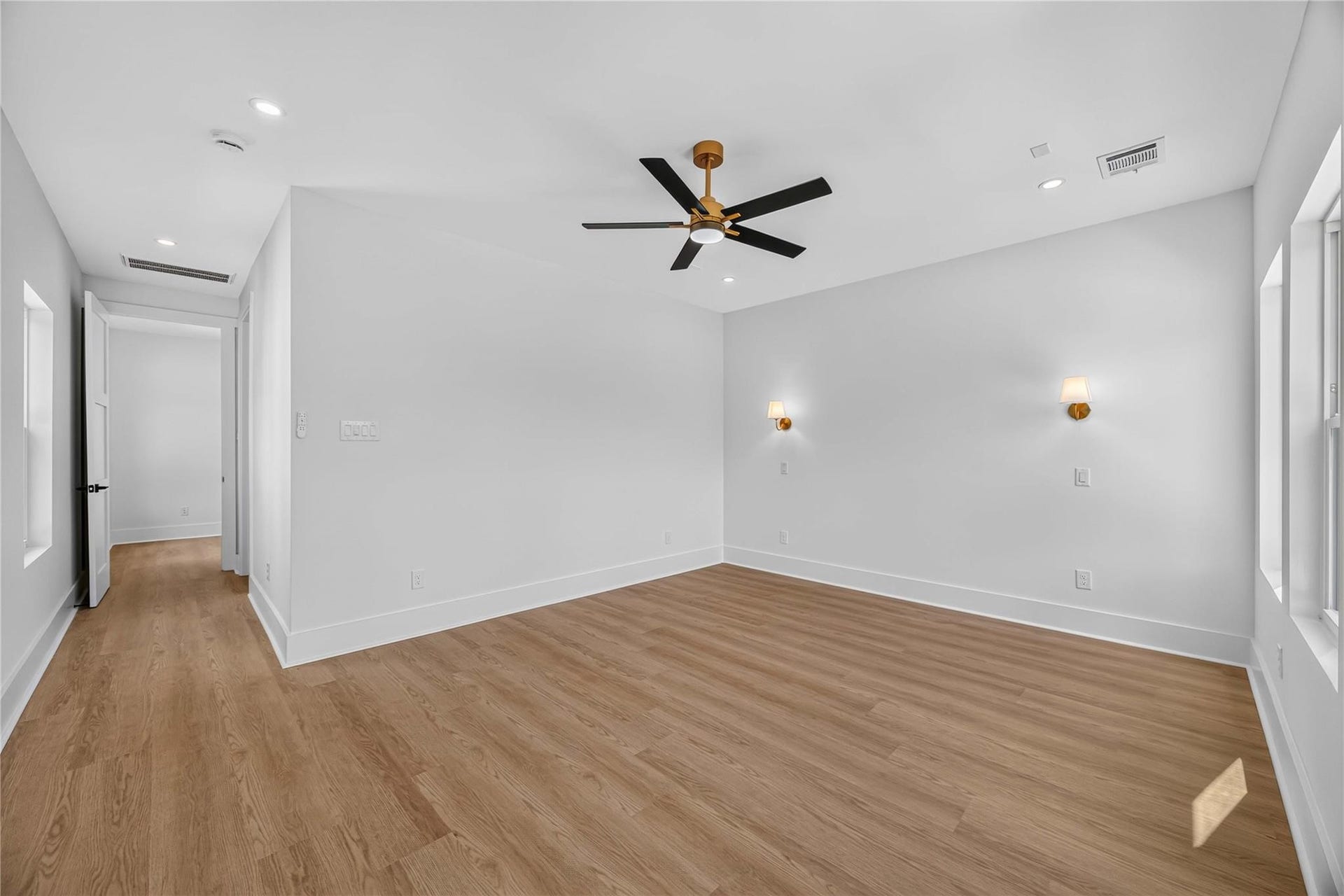 7817 Sandy Street, #B, Houston, TX 77028 7817 Sandy Street, #B, Houston, TX 77028