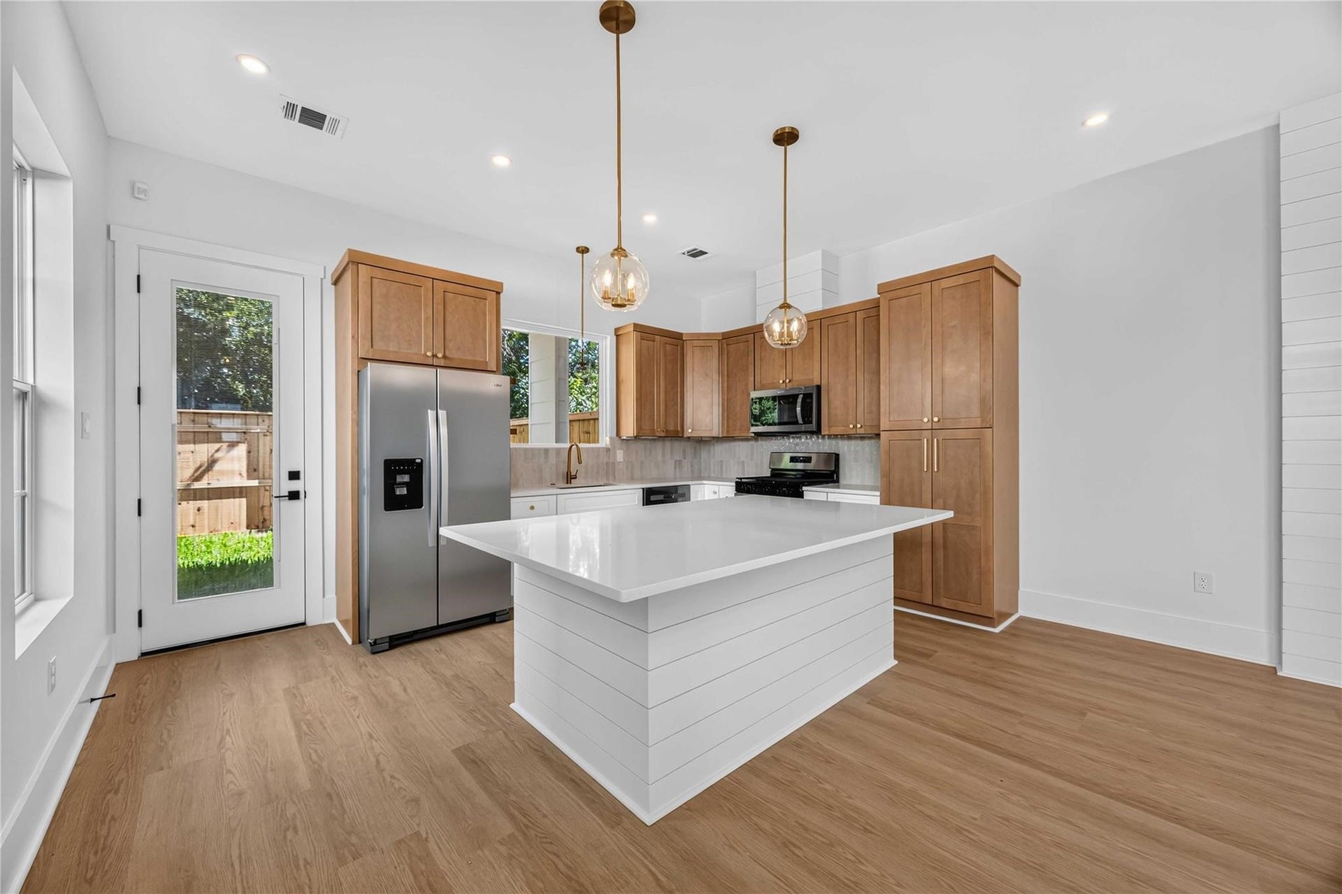 7817 Sandy Street, #B, Houston, TX 77028 7817 Sandy Street, #B, Houston, TX 77028
