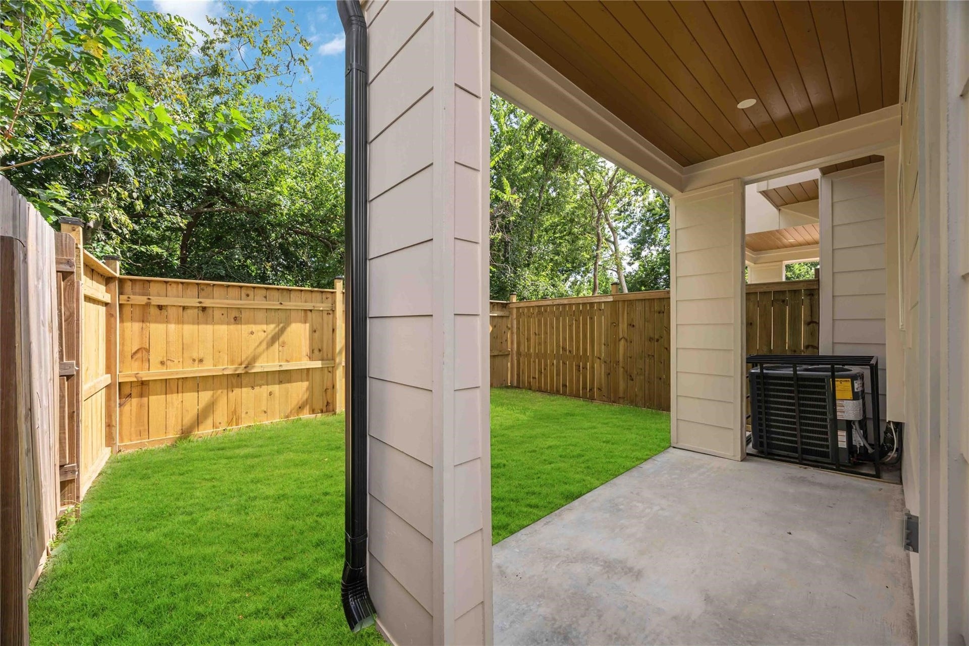 7817 Sandy Street, #B, Houston, TX 77028 7817 Sandy Street, #B, Houston, TX 77028