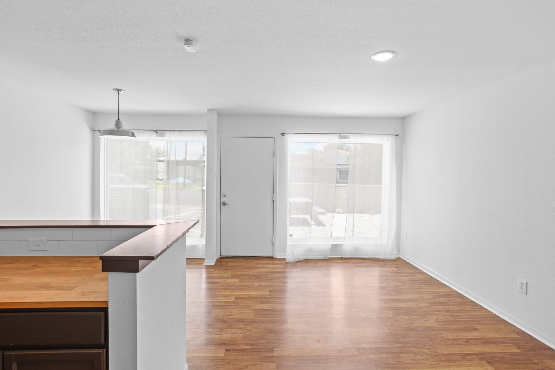 1408 Hughes Street, #11, Houston, TX 77023 1408 Hughes Street, #11, Houston, TX 77023