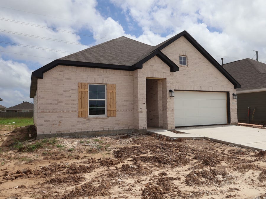 Property photo for 1066 Garnet Star Drive, La Marque, TX