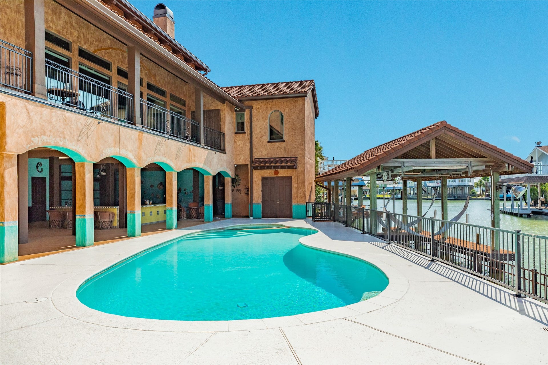 506 Sunset Circle, Tiki Island, TX 77554 506 Sunset Circle, Tiki Island, TX 77554