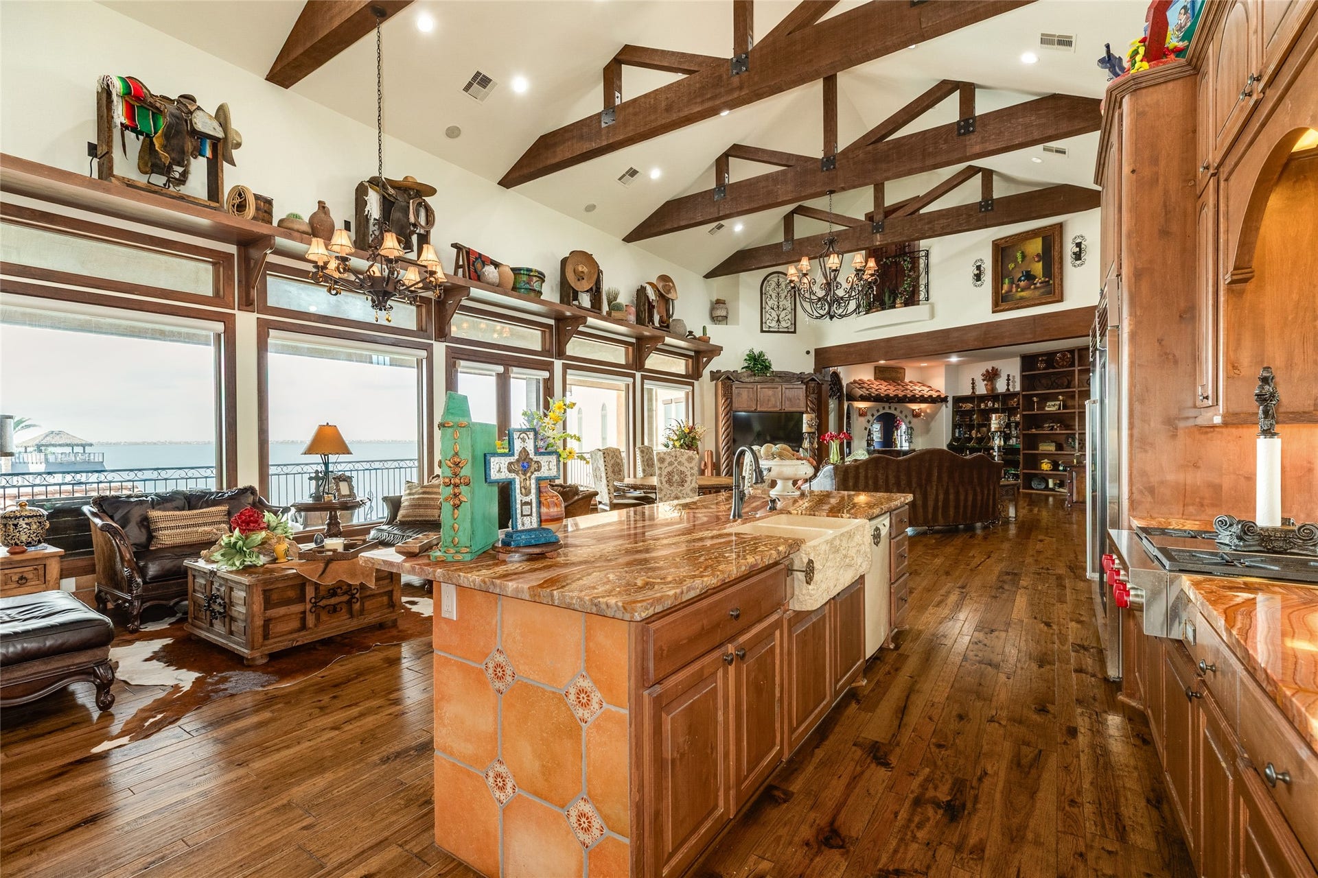 506 Sunset Circle, Tiki Island, TX 77554 Bay views from the kitchen and living area