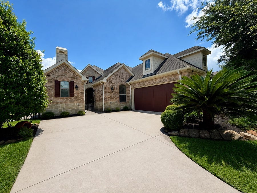 Property photo for 14834 Ashford Springs Lane, Humble, TX
